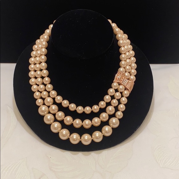 kate spade Jewelry - Kate Spade Triple Strand Pearl Necklace Rose Bow
